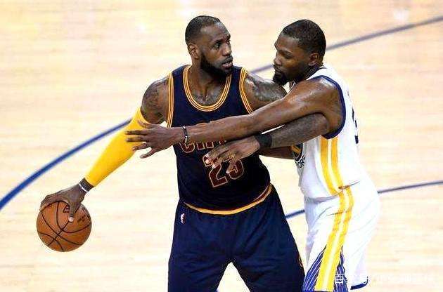 早报：上次赢了你不服吗？那再赢你一次（早报：上回赢了你还不服？那就再赢一次）