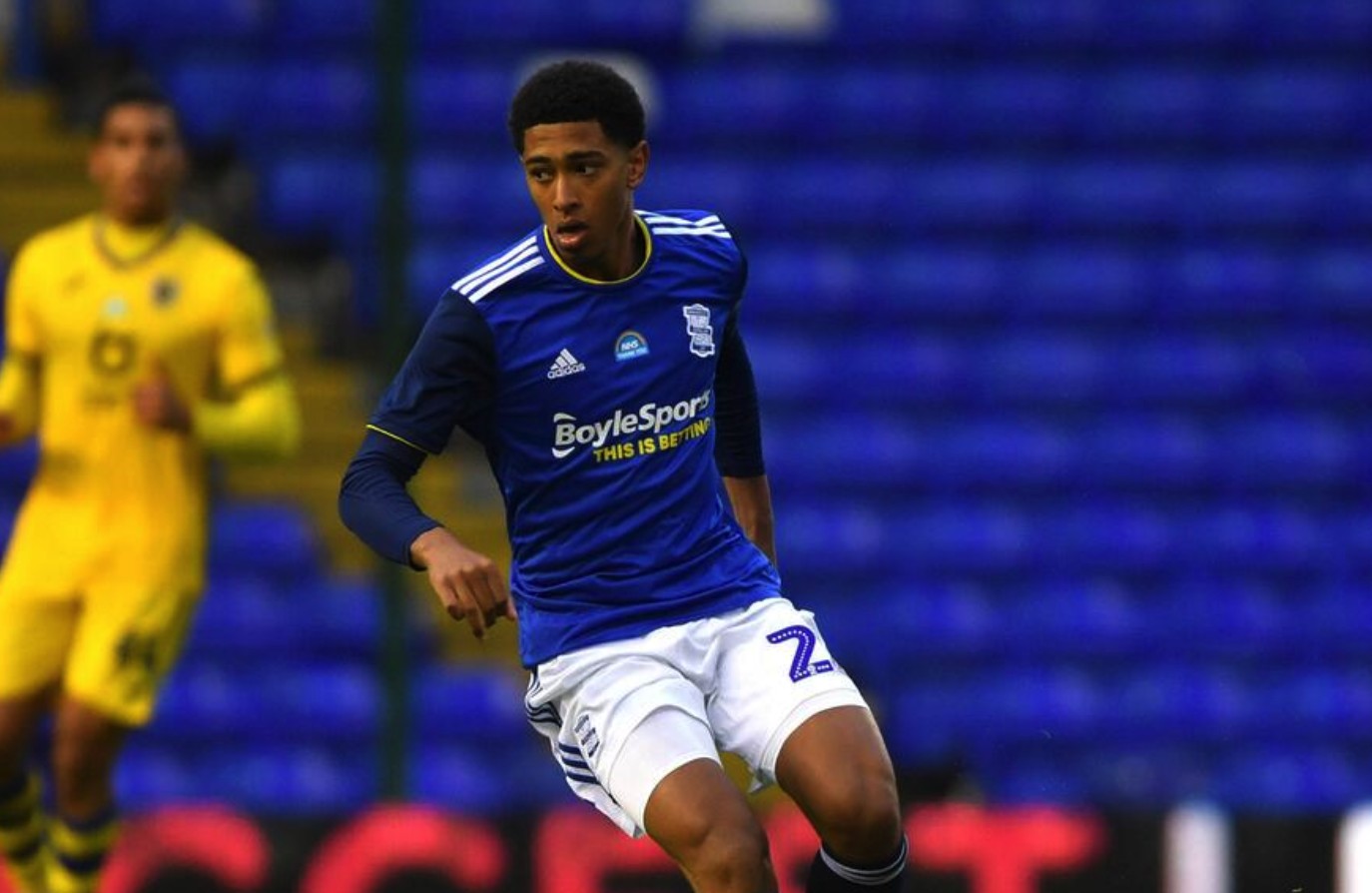 近15年谷歌每年搜索量最高球员：C罗10次断崖领先，梅西仅1次（过去15年谷歌年度最热球员：C罗10度领跑，梅西仅一次）