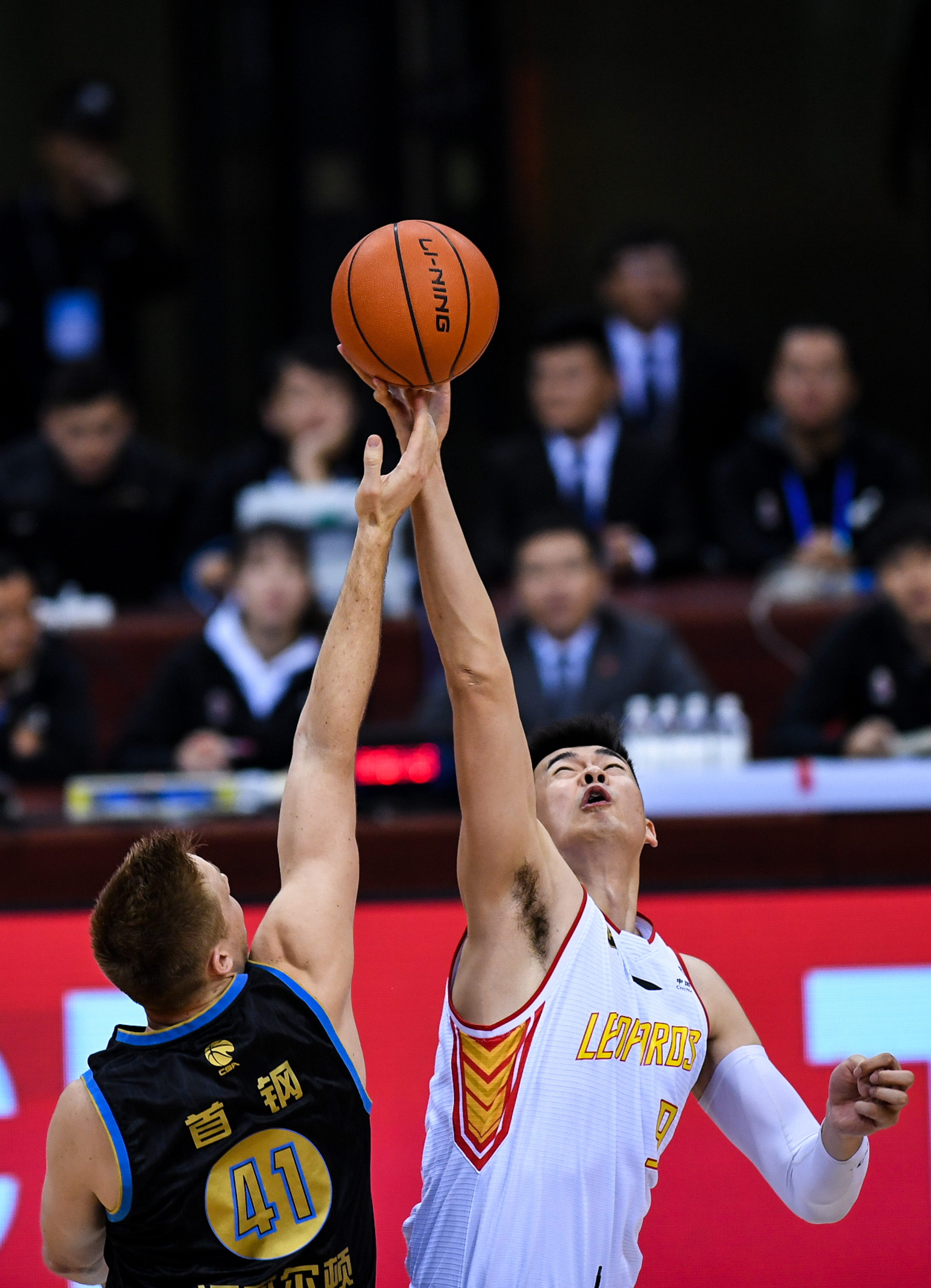 迪卡尼奥：希门尼斯的绝杀巴雷拉要负责，他就站在那里不动（迪卡尼奥点名巴雷拉：对希门尼斯绝杀负有责任，竟原地不动）