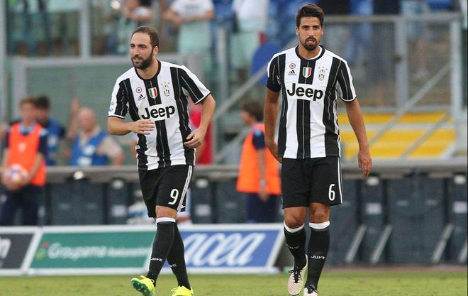 杜兰特祝贺哈登常规赛得分跻身历史前十：传奇（杜兰特向哈登致贺：常规赛得分跻身历史前十，传奇）