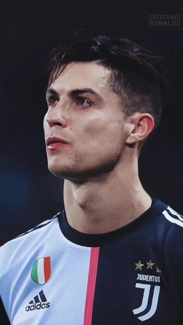 欧冠球员表现评析：C罗连续进球,（欧冠表现解读：C罗连场破门）