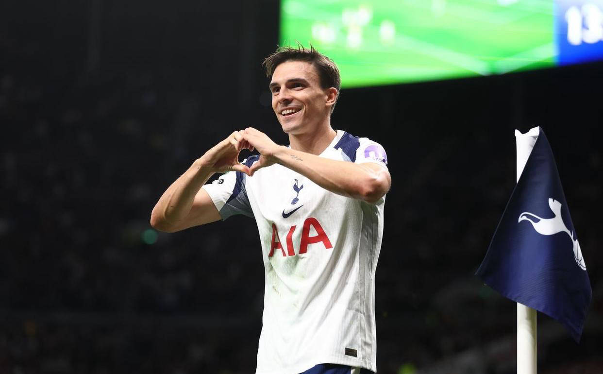 早报：拜仁的四线一十六胜，在我的肩膀上扛着！（早报：拜仁四线揽下16胜，全扛在我肩上！）