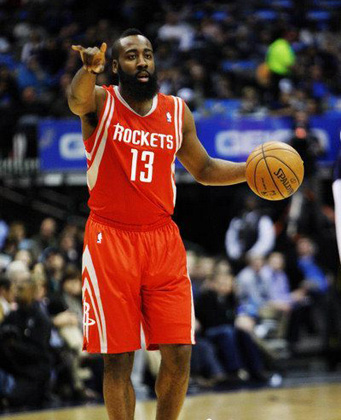 巴西双子星的反差 恩德里克身价3连跌至2500万欧 罗克回巴甲复活（巴西双子星冰火两重天：恩德里克身价三连跌至2500万欧，罗克回巴甲复苏）