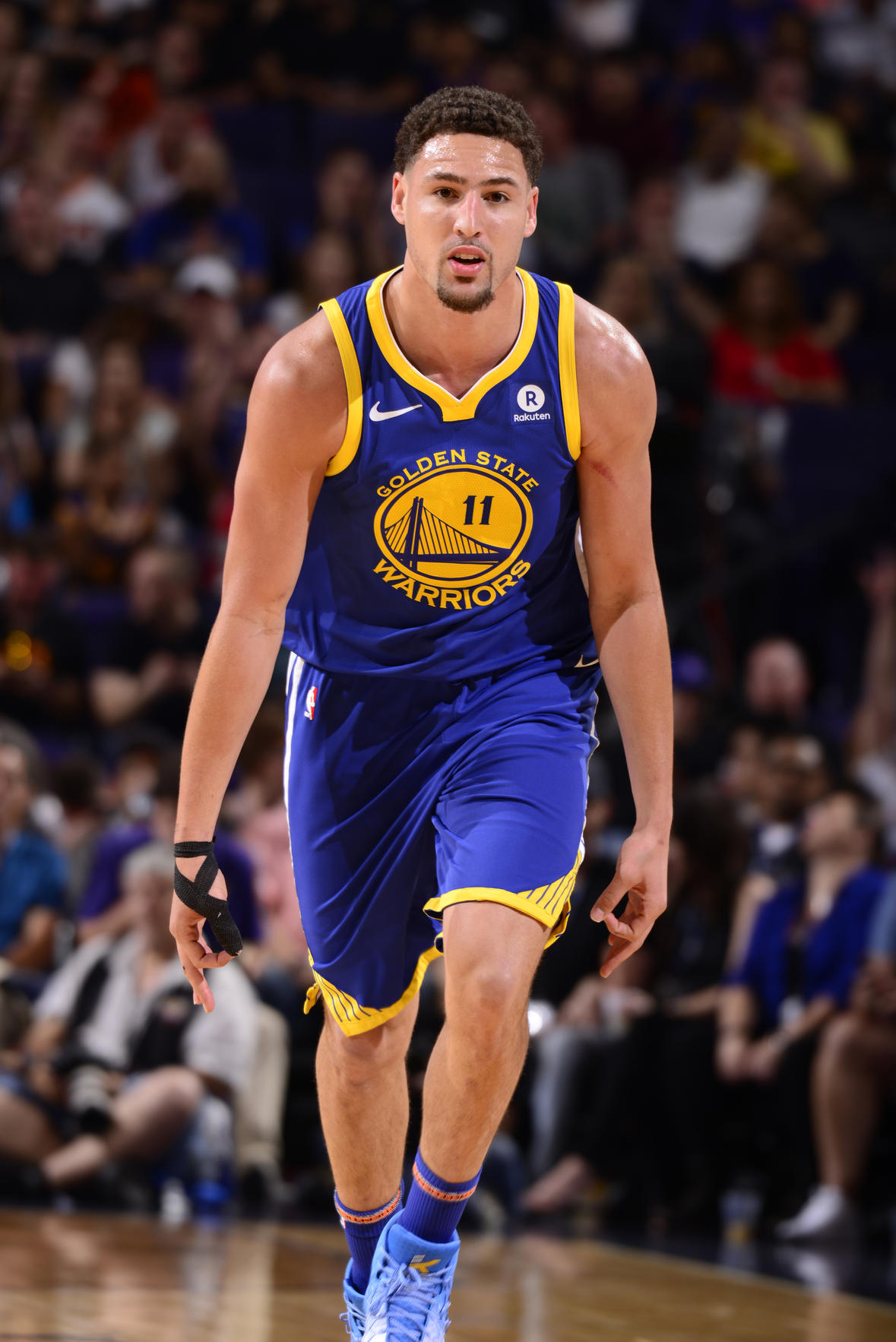 图拉姆：大家都说国米更强，但米兰有优秀球员和最强门将之一（图拉姆：外界普遍看好国米更强，但米兰同样拥有出色球员与足坛顶尖门将之一）